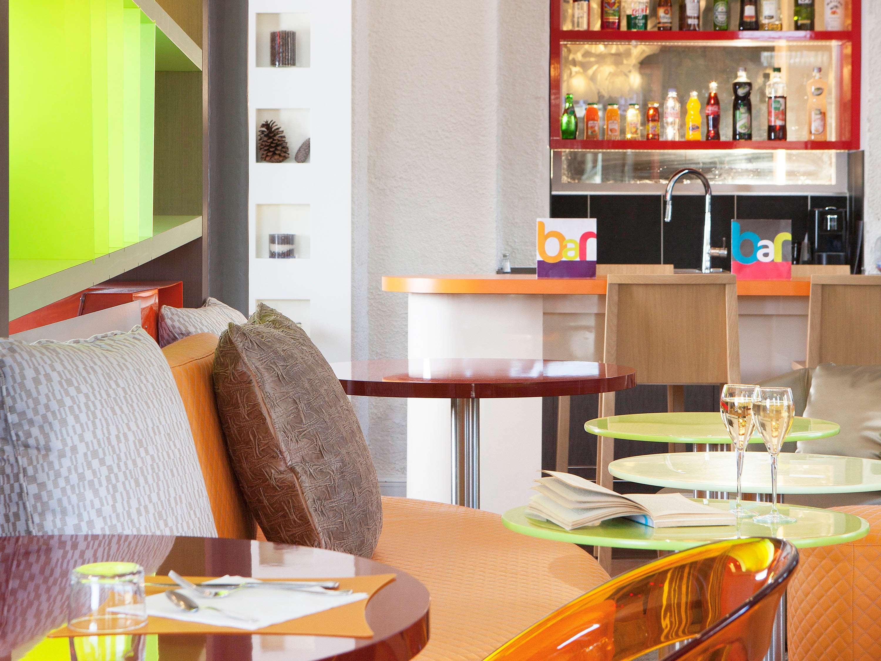 Ibis Styles Bayonne Hotell Restaurang bild